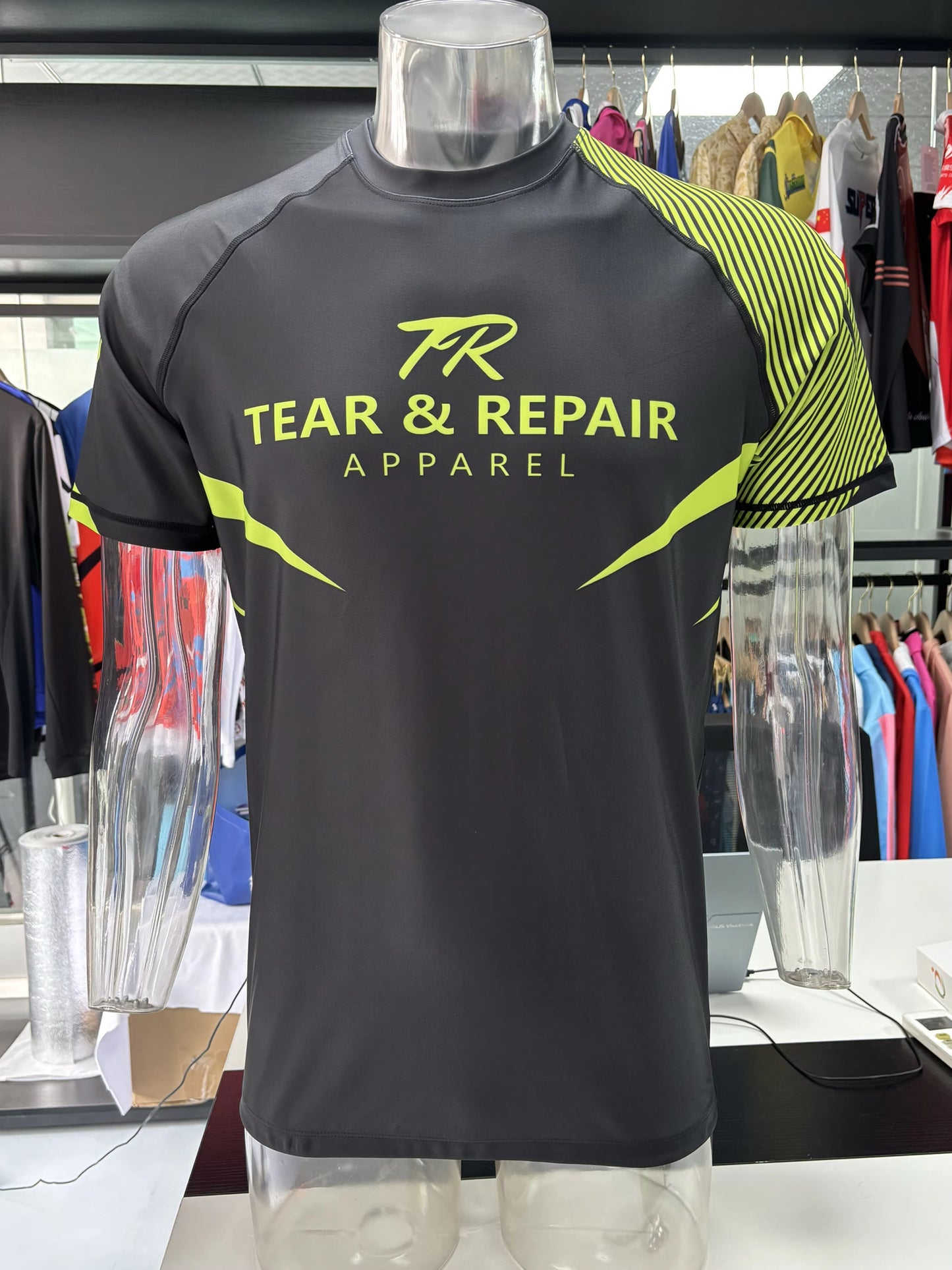 TR Rash Guard