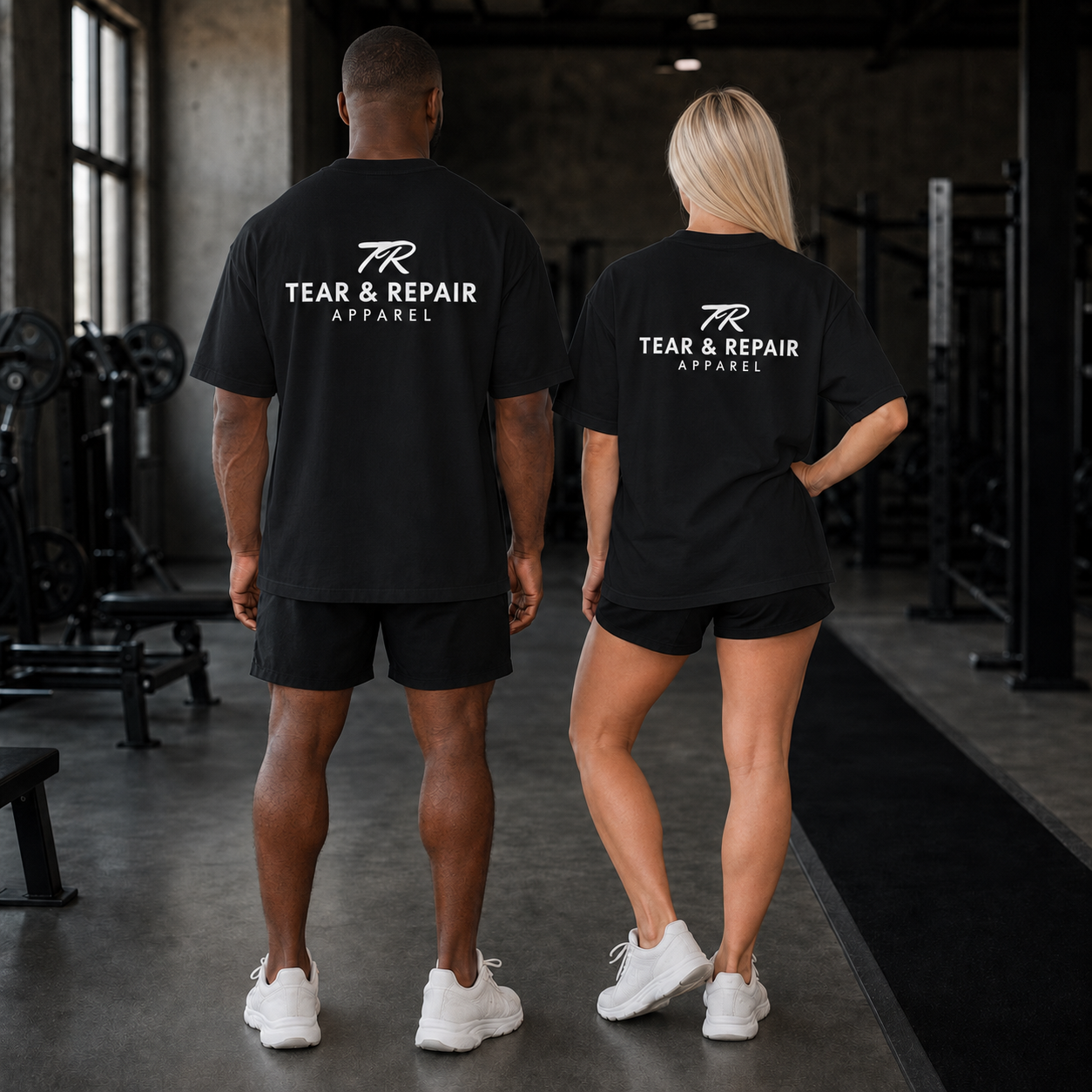 Signature Oversized T-Shirt - Black